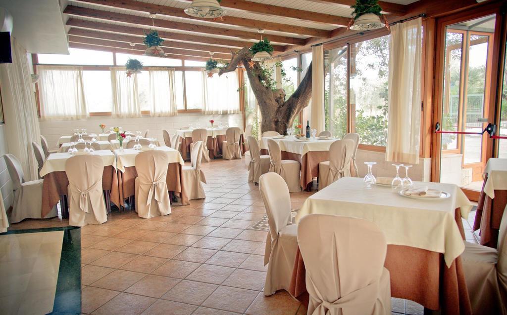 Park Hotel La Grave Castellana Grotte Kültér fotó